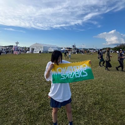 _ri_free's profile picture. NewCreate28期生｜教員▷フリーランスを目指してデザイン勉強中🐣🔥｜教員のハードワークで養った効率×吸収力×柔軟性が強みです✊🏻🪄｜INTP｜カメラ×音楽×推し活🐺｜#ニュークリ