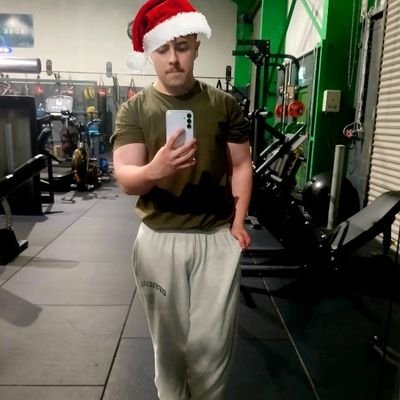 JoePrriv's profile picture. ✝️22                 Spurs   MMA Darts 
Ferrari Fan🏁🏎
Chiefs Fan🏈
Golf⛳️