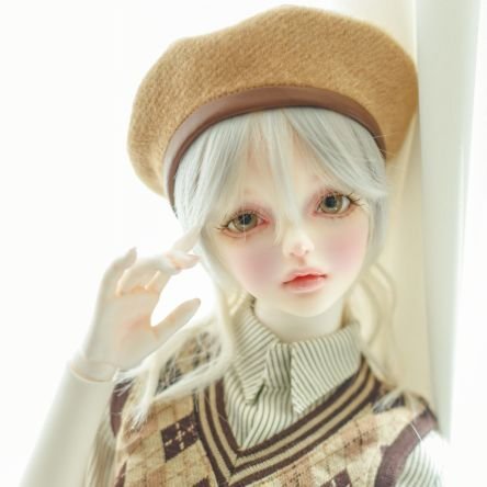 jinjin__zzang's profile picture. 성인 / 시끄러움 / 트청잦음