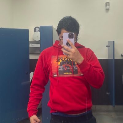 Aerokinss's profile picture. editor and fitness guy