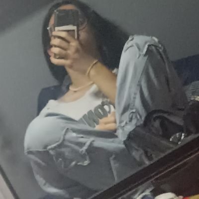 goat_gu's profile picture. fica mais um pouco, eu tô com saudades de você...