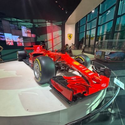 sam43921428's profile picture. 