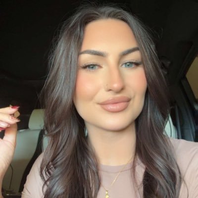 Quinnducotee's profile picture. dog mom x2🐾 | 🦷| LA➡️TX