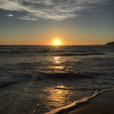 a_excelsa's profile picture. Mengeluh di Twitter. 
Mengadu ke Tuhan.