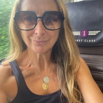 maunsC's profile picture. Lover of books and the written word. Eater of patisserie and pies. Owner of Brighton and Hove PR. Proud Northerner. 💙🤍BHAFC & BHAWFC. Opinions mine.