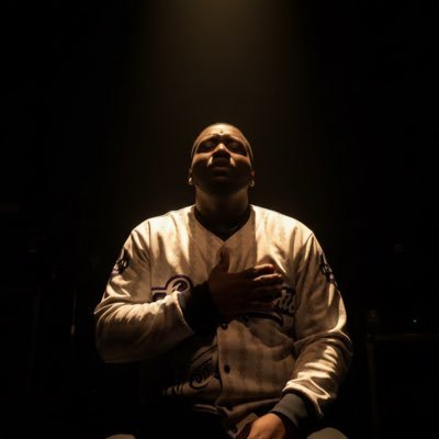 ShowTime1083's profile picture. ImJustSayin podcast coming soon check the linktree links for all my socials cuz we in here Gang #ImJustSayin 😏