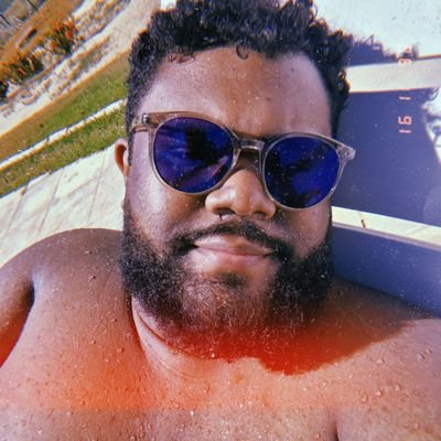 iguimoraes's profile picture. aqui sou apenas eu e minha mente caótica