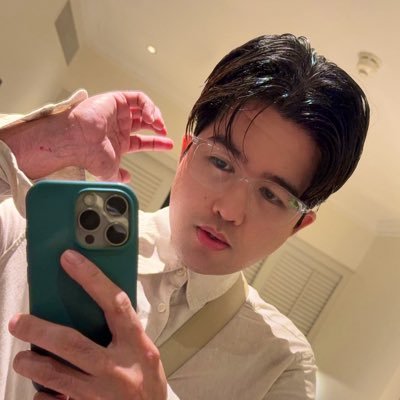 itskiksx's profile picture. 