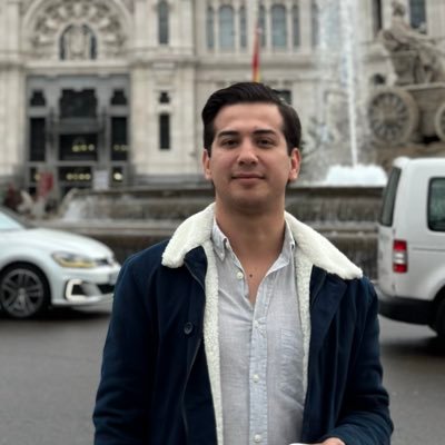 LuisArambula0's profile picture. ♍️ Virgo

💻 Web designer in process

🍵 Matcha bb 🫰🏼