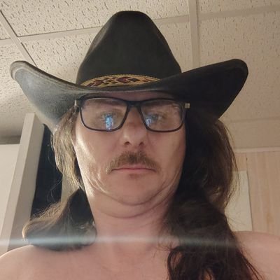 Tesley9's profile picture. Tesley
 Nudist Naturist Man. Being naked is the best. I am a straight man. Will block all gay men. Naked no hiding the body here. Native American.