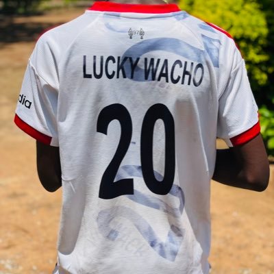 LuckyT59431311's profile picture. violence 🤞🤧  Hama out Now African Wine 🍷 ft Michael Magz & Delroy Shewe       https://t.co/XGliKQUOry