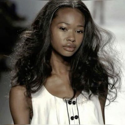 skinnylegendd10's profile picture. edtwt | cw:50kg  | lw:47kg | gw:49kg | hw:55kg