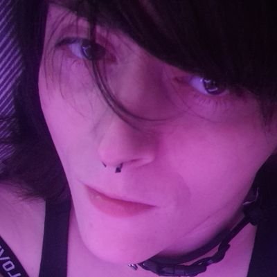 pupbrainedworm's profile picture. just a uppy
MDNI
bitch wife @SVMMRPVPPY
my silly ass cat @alicenerevarine