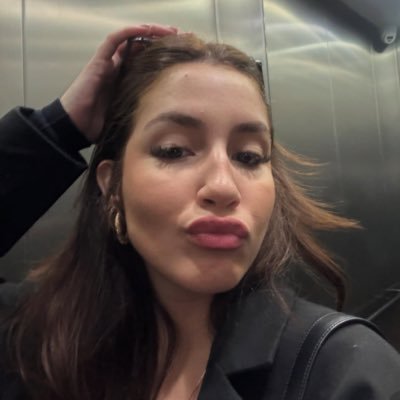 cxrliny's profile picture. hablando sobre tudo