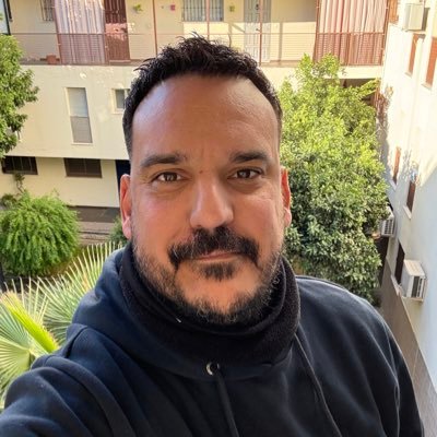 e1diavlillo's profile picture. Del Real Betis, del Caja 87 y de derechas. Con la firme convicción que el mundo se va ar caraho desde que Pablo Alborán salió del armario. Mi crush Kira Miró ❤️