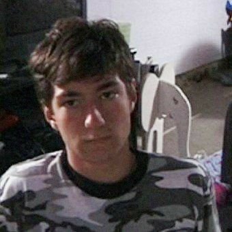 MuttSleeps's profile picture. !!⠀𝗕earBug • Shedtwt  ,,  NOT TCC!!!!!!!

 ࣪⠀⠀16yo⠀ ﹚⠀:⠀ ⌯ Proud Devotee of Divinity Adam

⠀In Love With⠀⠀_⠀@notsomurray 🤍⠀| 
https://t.co/bosvE9pr0c