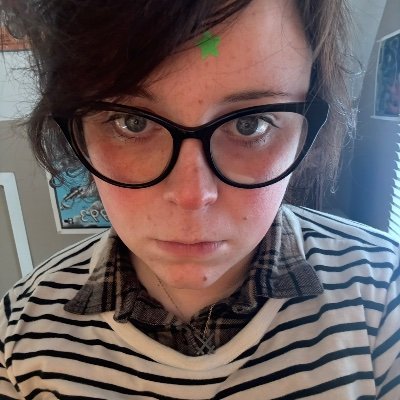 iggyp00p's profile picture. My name is Autumn :) / I have big breasts and I’m crazy / antizionist Jew / I like music / priv (sad): @stupidfoid