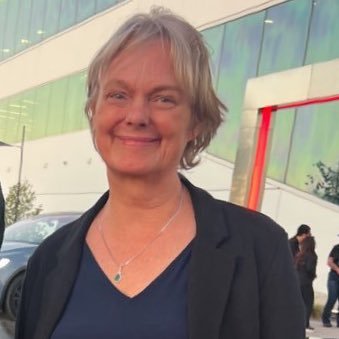 gailalfaratt's profile picture. robotaxi and tesla fsd podcaster 🌸mom of 5 kids 🌸supporter of elon musk