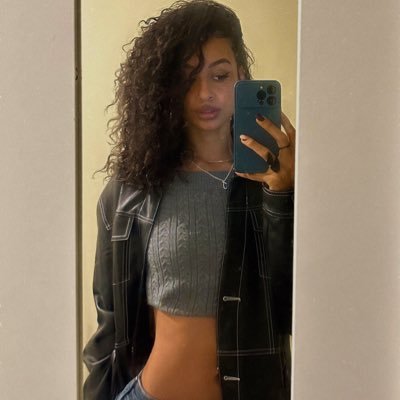 jxvcee's profile picture. Just here init brev | 🇯🇲🏴󠁧󠁢󠁳󠁣󠁴󠁿| Insta : @najayvcee