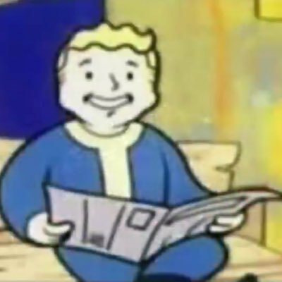 CrusieLyndon's profile picture. 