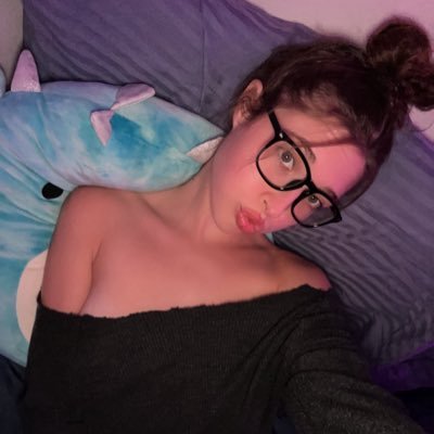 DarshChaudhar18's profile picture. 