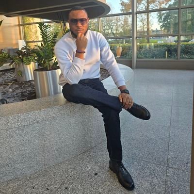 TheOladoyin's profile picture. Too many questions unanswered 🤞