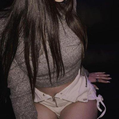 Theodorae427809's profile picture. xはじめたばかりです( ˘⌣˘)◞⁽⁽