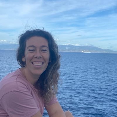 V_Olganica's profile picture. Investigando en @gemar_ieo (IEO-CSIC) | Con los pies en el subsuelo | 🌋🌊♀️🍋 | Sin Ciencia No Hay Futuro