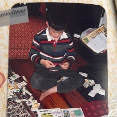 7zebnex's profile picture. 18, whimsy enthusiast, coffee enjoyer, avid consumer of 50’s disney comics, i build in gd too (20 gardening tools 🪴🪏) 💖💖