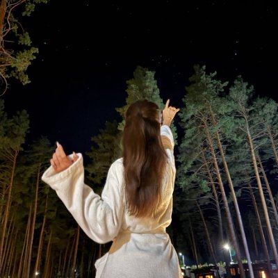 Isabeauqwe's profile picture. 🇫🇷 🇺🇸  Collecting coffees☕️, sunsets🌄, and stamps in my passport💟.
Yoga flow 🎀& golf swings on repeat⛳️.
#TravelGirl #CoffeeDaily #ActiveLifestyle