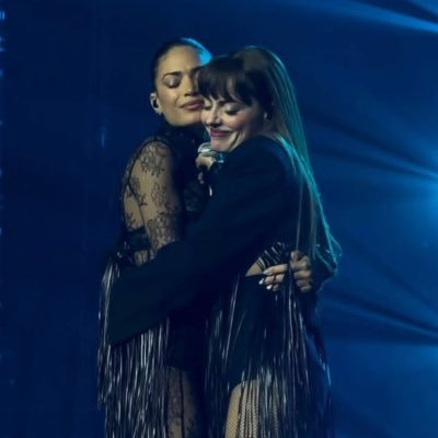 vivalafessa's profile picture. il paradiso qui si paga ma l’inferno è sempre gratis @nonsono_rik 🇵🇪🇮🇹