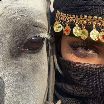 risarahii's profile picture. مجرد تفريغ لهذه المشاعر المتراكمه.