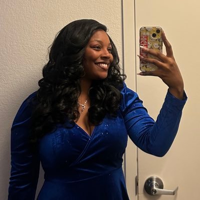 Chikineats's profile picture. 🕺🏾Jones' Good Ass BBQ and Foot Massage 🐥 | Cybersecurity Graduate | Gruntz Gang or 😶| Cannabis Advocate 🍃