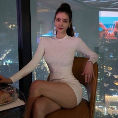 nonserien's profile picture. Strong, smart, and unapologetically unique. 💪🧠💖