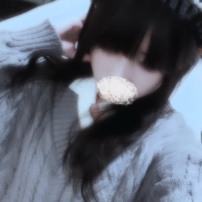 xiox484854's profile picture. 入🚪/原味價目表私訊 我好窮₍ᐡ；-；ᐡ₎ 女孩子歡迎互fo 無線下