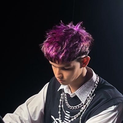 Christo_WX's profile picture. photography 🏳️‍🌈 non american!! also constantly argues about tornadoes