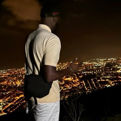 xxxsadia's profile picture. “Let’s capture the moment, ‘cause even forever ain’t forever” | @psg_inside | 🇸🇳