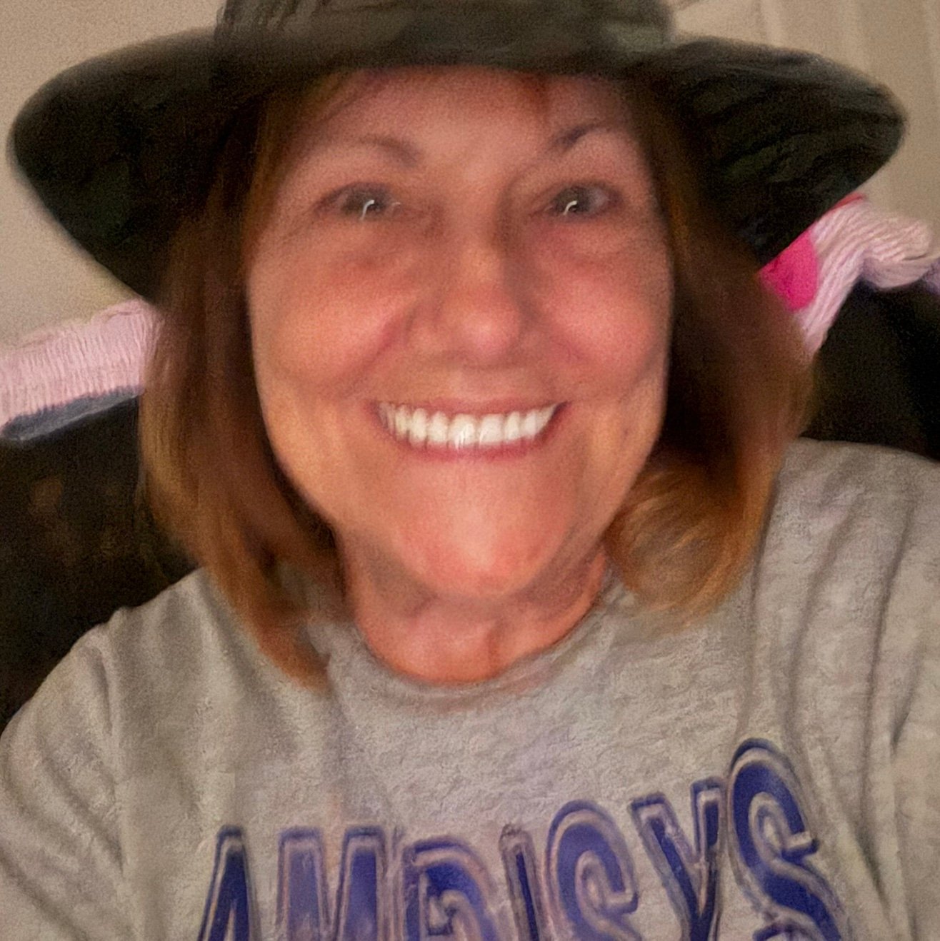 JenniferDenie's profile picture. 