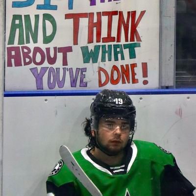 kisseshollanov's profile picture. ★ #1 iIya rozanov understander.  🇵🇸 ask permission before speaking on neil josten or andrew minyard.