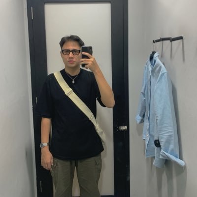 yogel1gd's profile picture. 