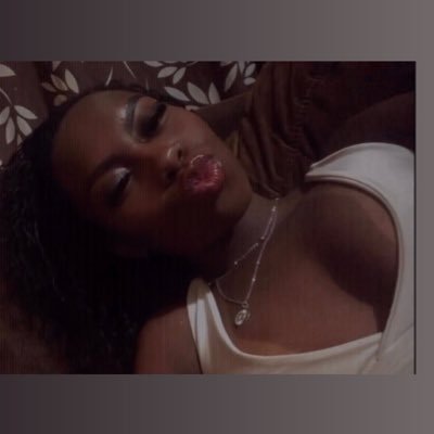 vicperpetuo_'s profile picture. 