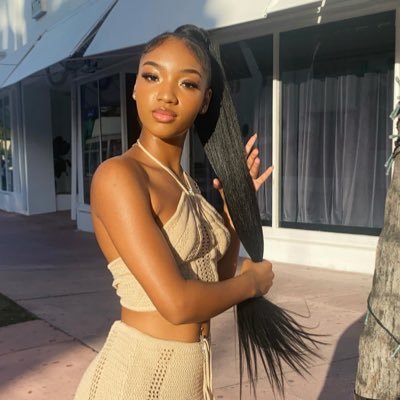 jaychalant's profile picture. if you ain’t tb no money don’t hit me.