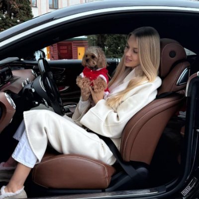 Dhiego6924's profile picture. Wealth is merely a tool; independence is true confidence.
Love travel and cherish family—investing in yourself is the greatest investment.