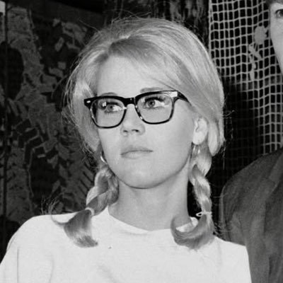 gibsongirling's profile picture. decent young lady @theymademeleave