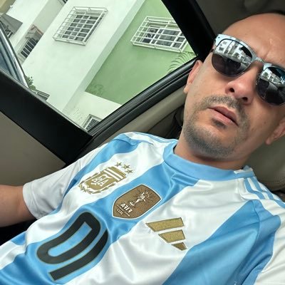 GregoriBalbuena's profile picture. @alritmodeltigre