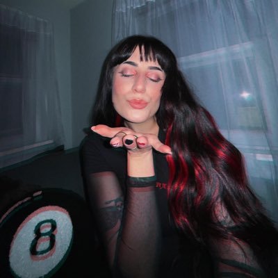 thesammisofar's profile picture. 🖤🎫 #FTTB 🖤TSSF🖤 Somebody’s daughter. Biodegradable (i break down easily).