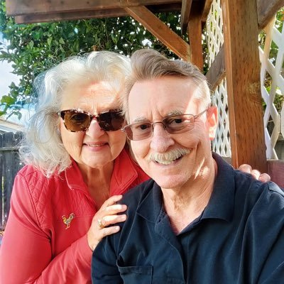 Photomom41's profile picture. Retired Professor of Education,  Co-owner Art & Thread custom art and quilt artists