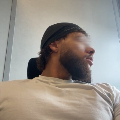 pastropmecra's profile picture. Je fais semblant