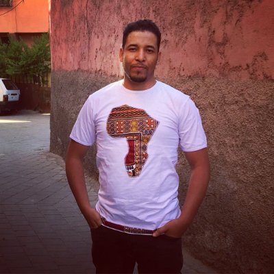 yoeunes's profile picture. Creating @phpflasher . 👨🏻‍💻