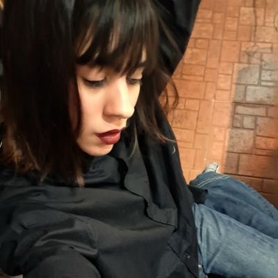 lenanotdead's profile picture. 